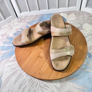 Sass Sandals Size 9.5